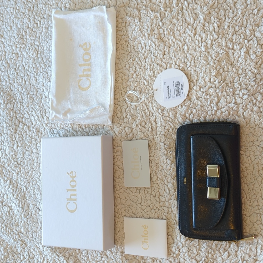 Chloe black wallet